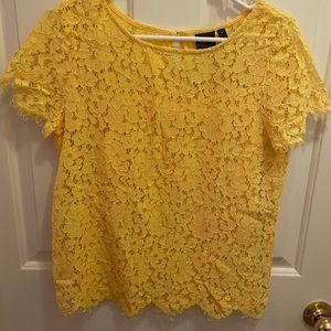 Women’s lace top
